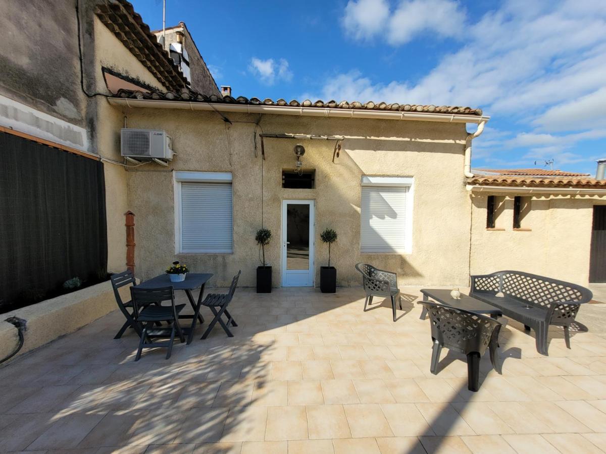 Adorable Maison En Plein Coeur Du Village. Bouc-Bel-Air Esterno foto